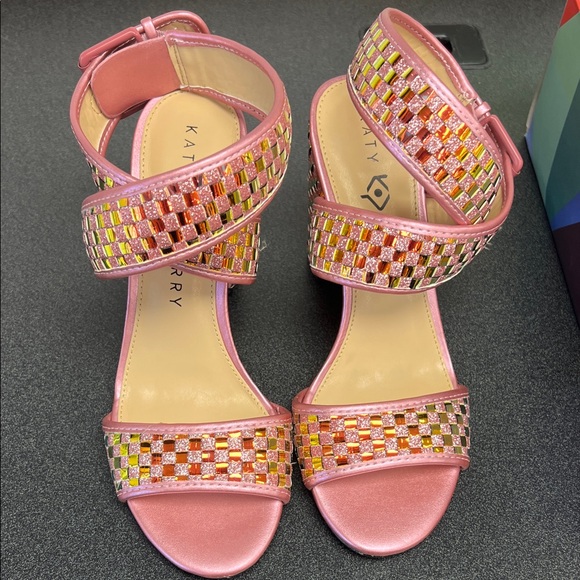 Katy Perry Collections Pink and Gold Heels - Picture 1 of 14